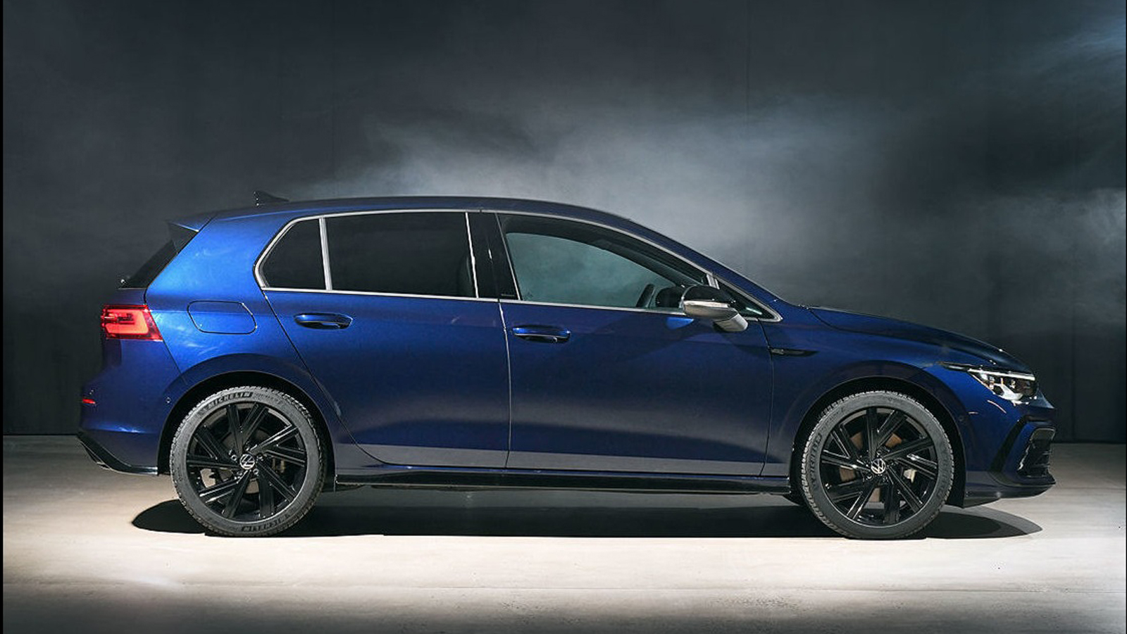 Opel Astra VS VW Golf: Νέος γύρος στη γερμανική μονομαχία 